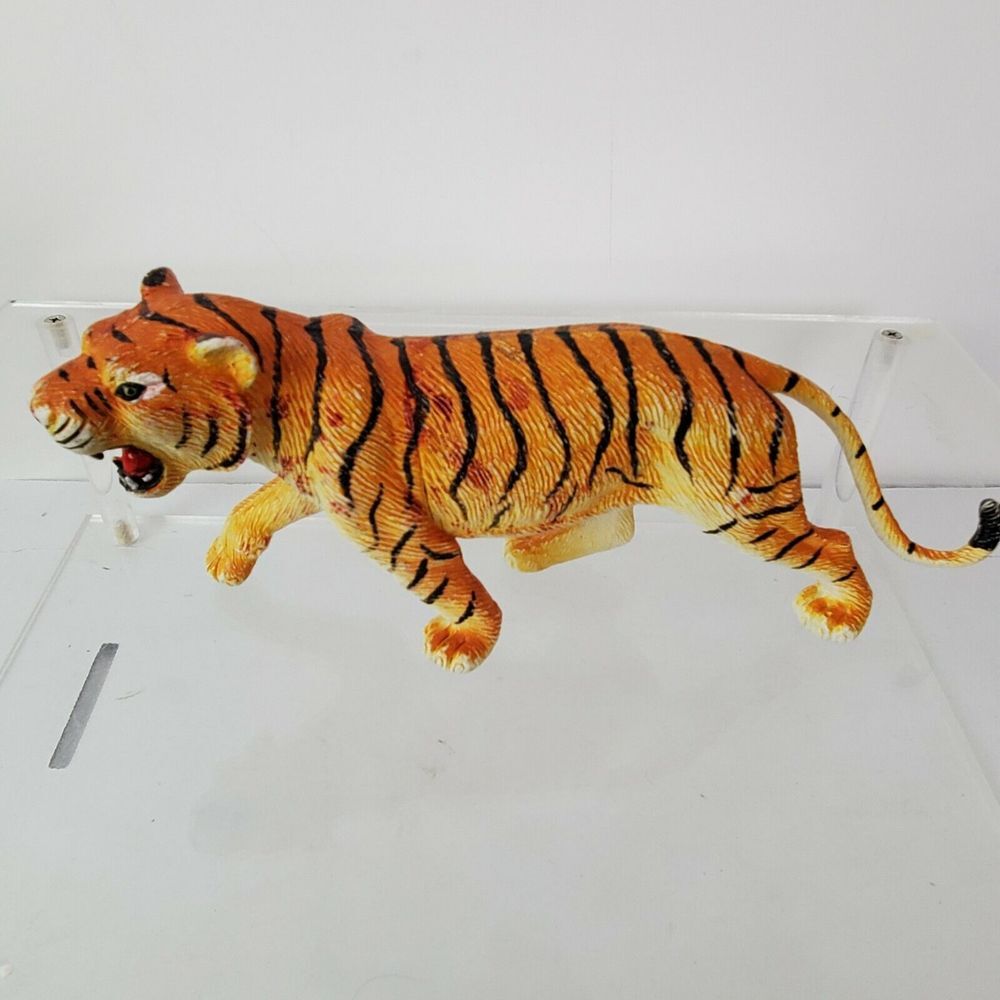 Vintage 1987 Siberian Tiger Wild Animal Toy Educational Model GUC